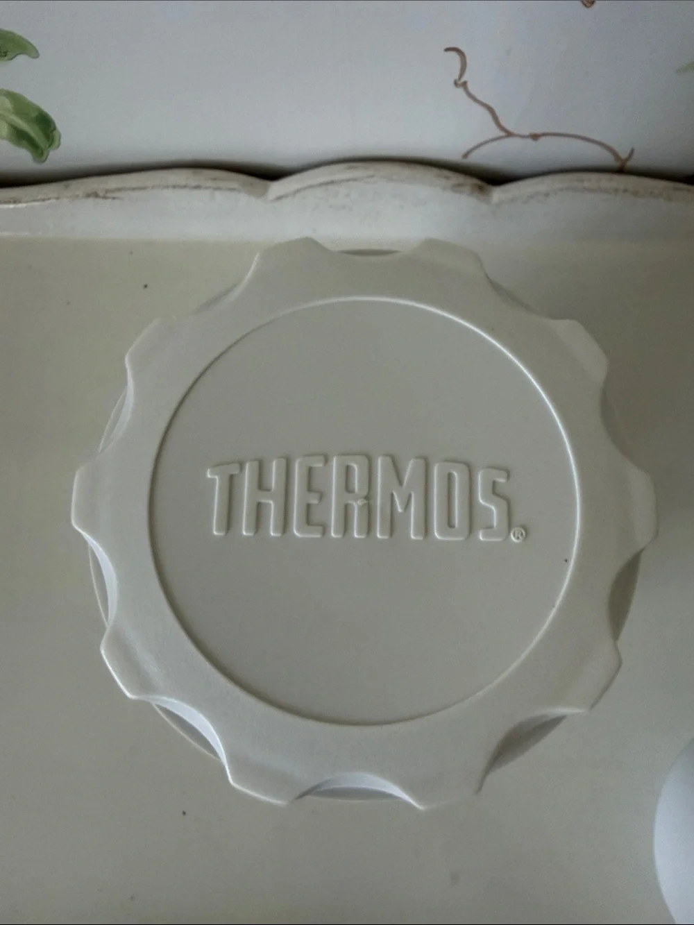 Vintage Thermos 10 oz Food Jar Burgundy
